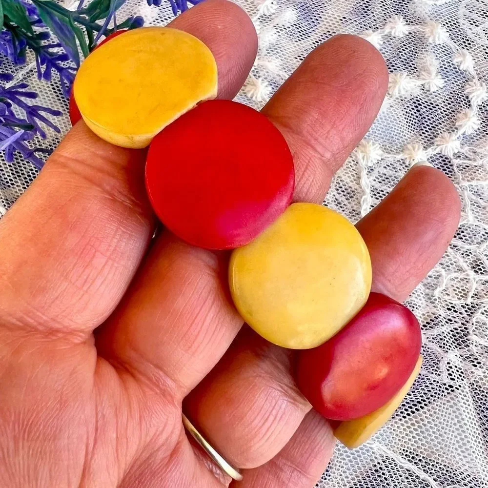 Sustainable Eco-friendly Corozo/Tagua Nut Stretch Bracelet - Picture 2 of 10